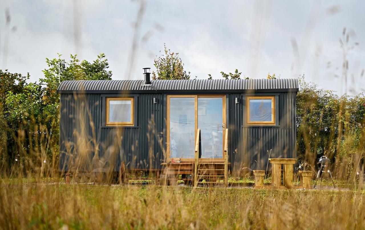 Luxury Shepherd Hut In The Peak District Bakewell Exterior foto